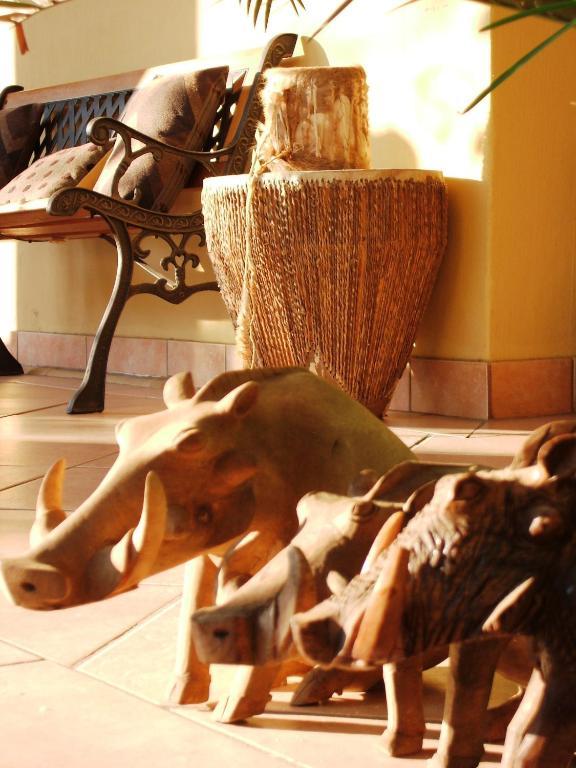 Cherry Tree Cottage B&B Linden Johannesburg Oda fotoğraf