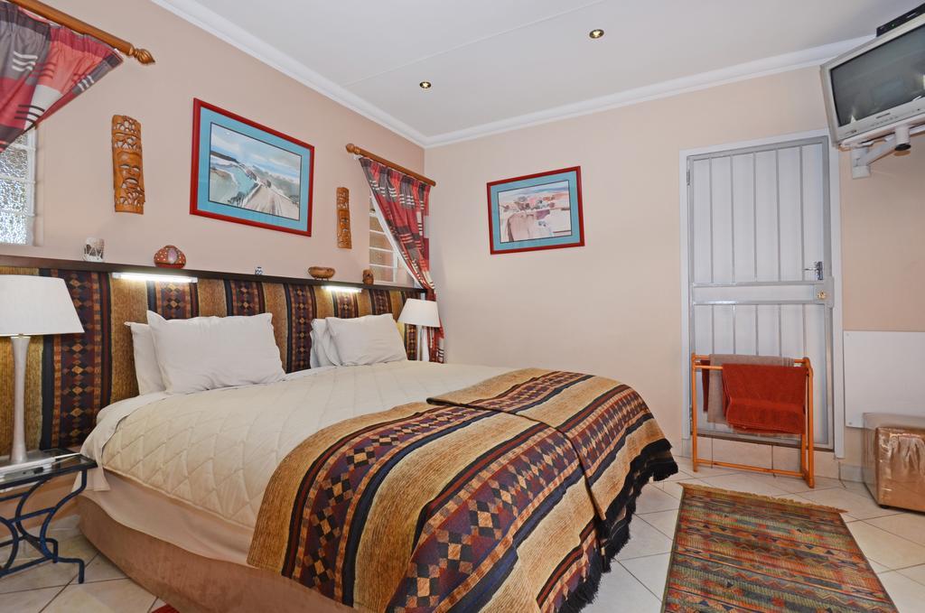 Cherry Tree Cottage B&B Linden Johannesburg Dış mekan fotoğraf