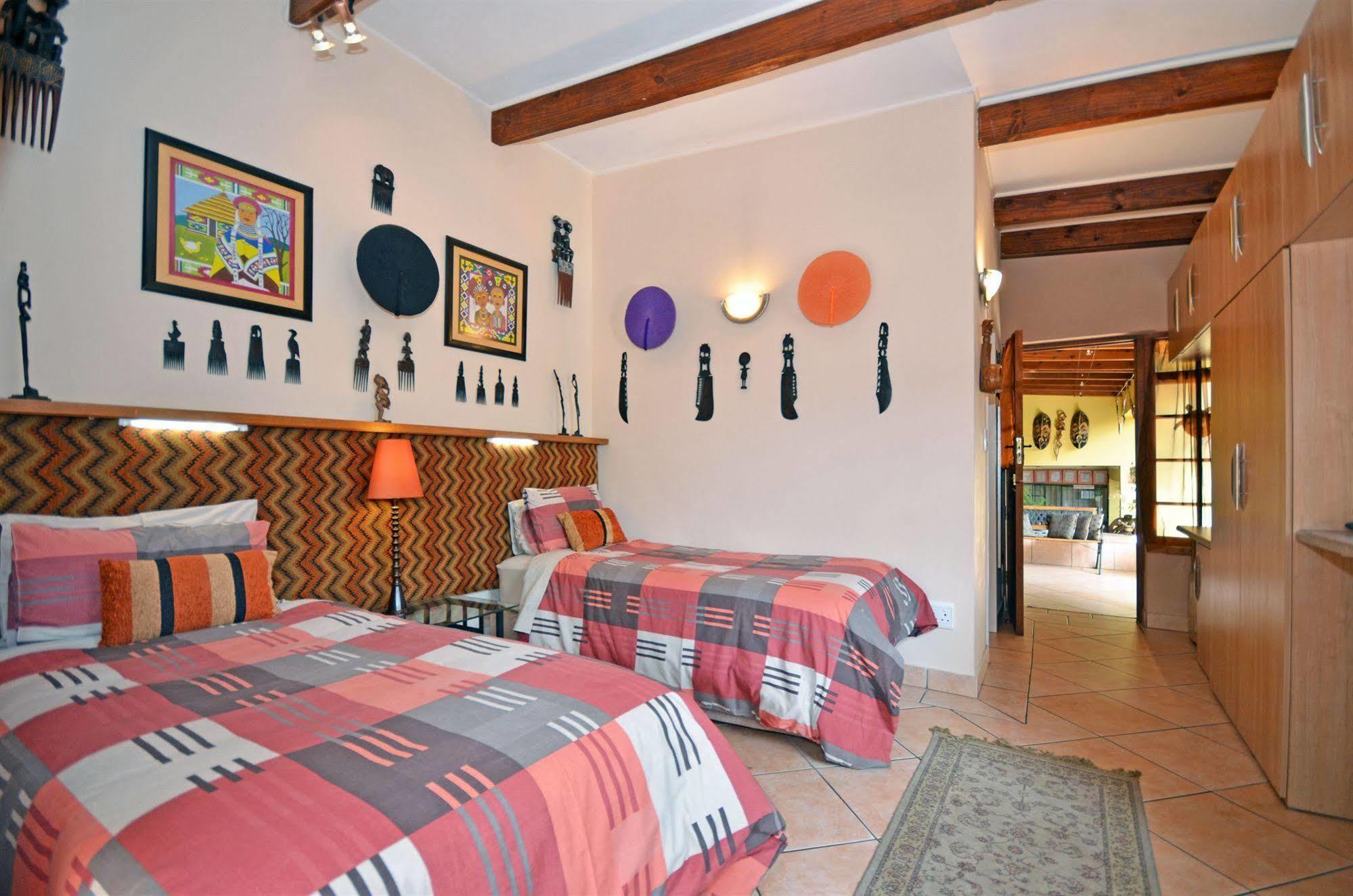 Cherry Tree Cottage B&B Linden Johannesburg Dış mekan fotoğraf