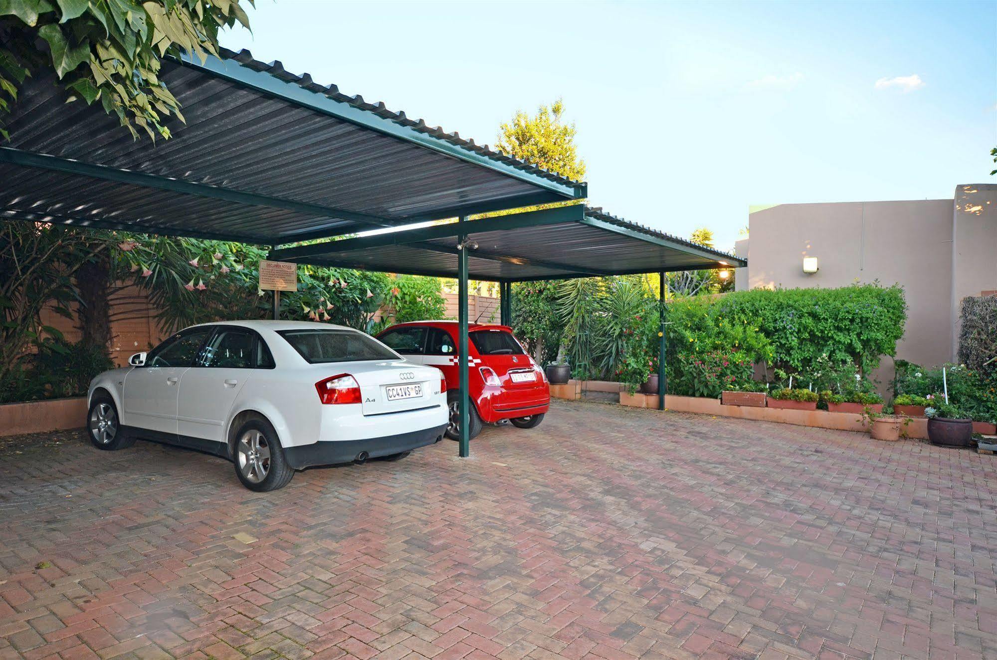 Cherry Tree Cottage B&B Linden Johannesburg Dış mekan fotoğraf